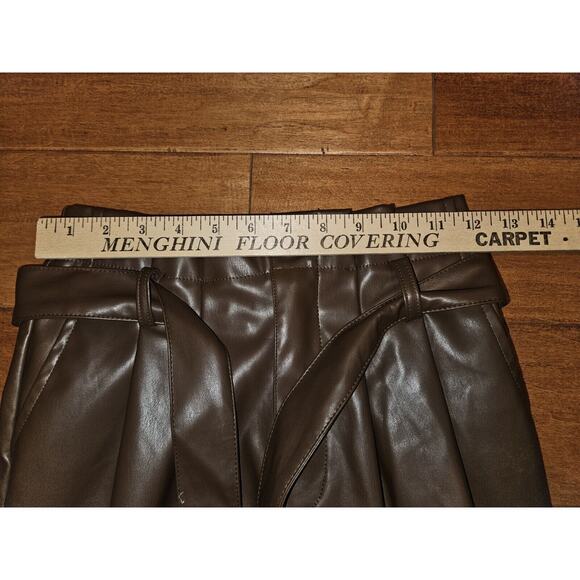 NWT! Kendall + Kylie Faux Leather Brown Mini skirt Size Small - Picture 9 of 10